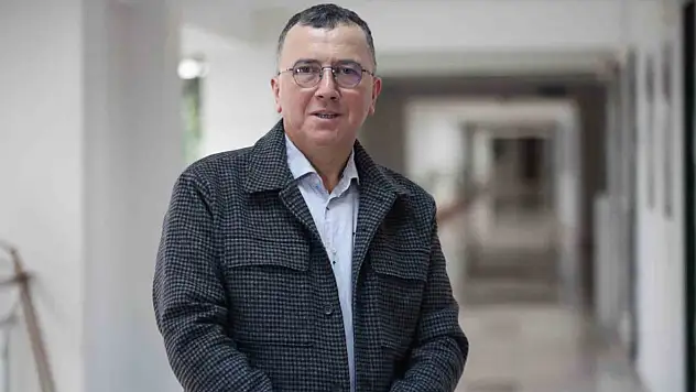 Uzmanından dikkat çeken değerlendirme - Gençler duygusal yorgunluk ve yalnızlık hissediyor