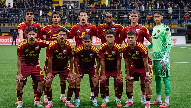 Gençler tat vermedi! Kayserispor, 3. Lig ekibine farklı mağlup olarak kupaya veda etti