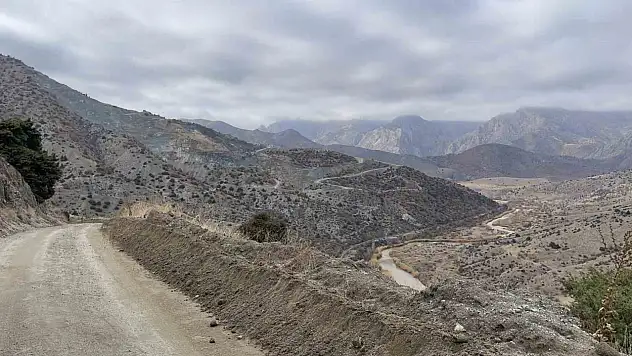 İşçi toprak altında kaldı, arama kurtarma çalışmaları yeniden başladı