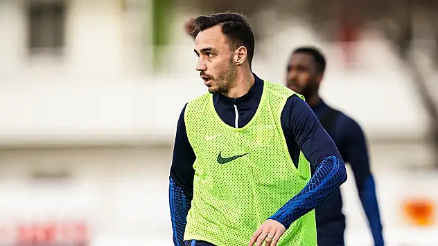 Gökhan Sazdağı dönüyor