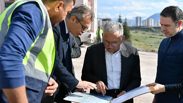 Gökkent'te 5 kilometrelik ana arter: ''Hizmet yapılaşmanın önünde gidiyor''