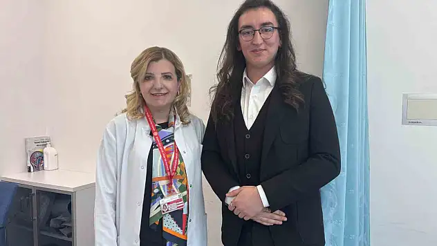 Görme kaybı yaşarken ders çalıştı hayali doktor olmak!