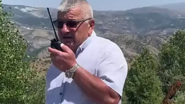 GSM şebekesi çekmeyen köyde haberleşme telsizle sağlanıyor