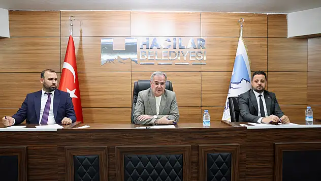 Hacılar'a 100 milyonluk altyapı hamlesi! Başkan Özdoğan geleceğin ilçesini işaret etti