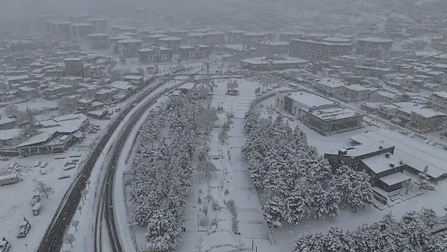 Hacılar Belediyesi ekipleri sahada çalışmalarını sürdürüyor!