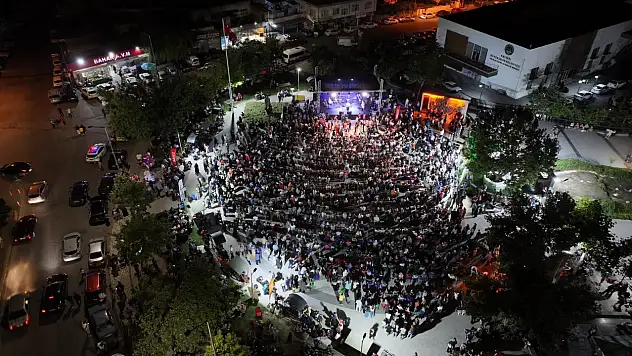 Hacılar'da Şanlıurfa rüzgarı: Sıra Gecesi programına yoğun katılım!