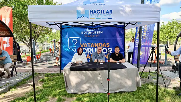 Hacılar'da vatandaş sordu başkan not aldı