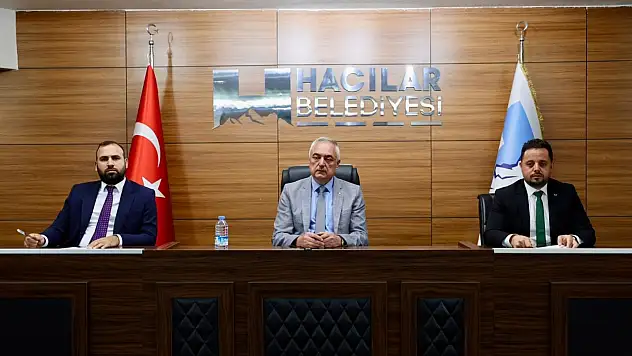 Hacılar Meclisi'nde 5 madde oy birliğiyle kabul edildi!