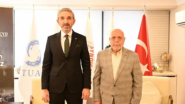 HAK-İŞ Kayseri İl Başkanı Navruz, Genel Başkan Arslan'ı makamında ziyaret etti