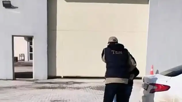 Komşu ilde 6 yıl hapis cezası bulunan FETÖ terör örgütü üyesi yakalandı