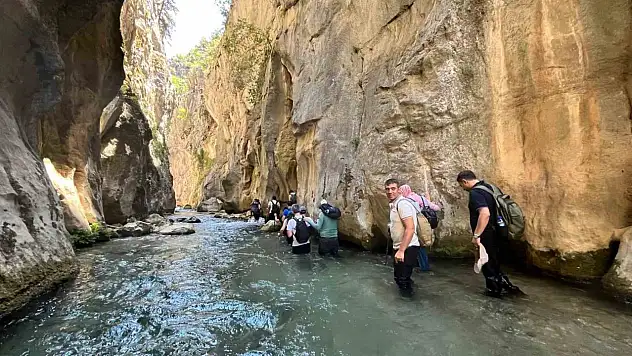 Hançer ve Hapis Kanyonu'na yoğun ilgi!