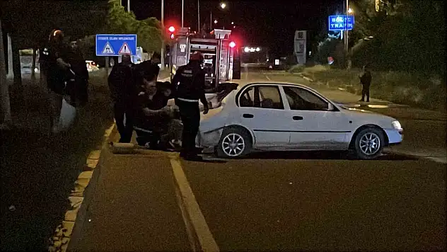 Sivas'ta havalimanı yolunda trafik kazası!