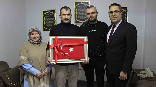 Yaptıkları ile herkesin takdirini ve gönlünü kazanmıştı: O maden işçisine anlamlı hediye!