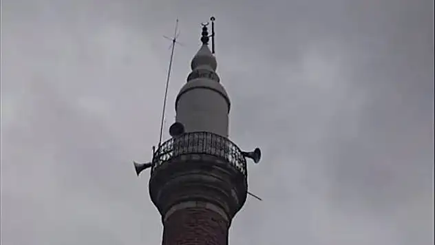 Haymana Merkez Camii'ne yıldırım düştü