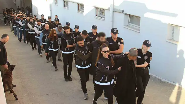 'Bayğaralar'çetesi adliyeye sevk edildi!
