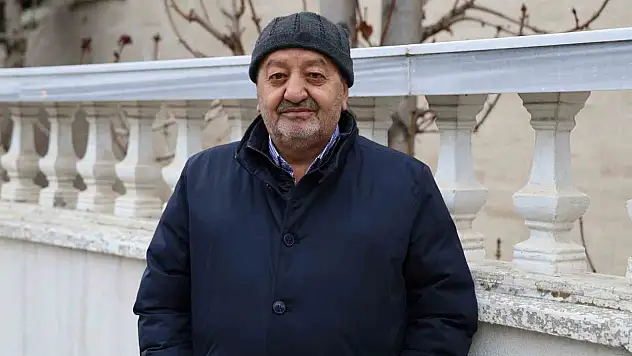 Sivas'ta hesabına gelen parayı iade etmişti, umre vaadiyle dolandırıldı