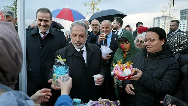 Heyecanla beklenen Çiçek Şenliği başladı: 5 gün sürecek!