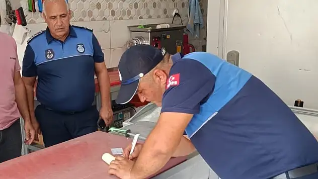 Hijyen kurallarına aykırı et taşıdılar cezadan kaçamadılar!