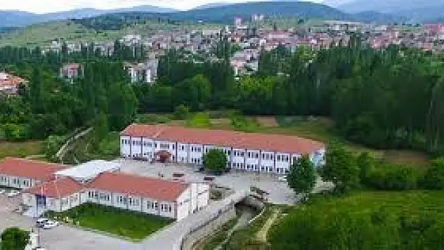 Hisarcık MYO'da 2 akademik personele akademik teşvik ödülü