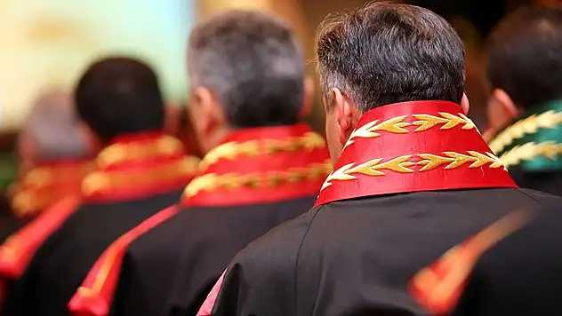 HSK kararnamesinde Kayseri detayı: Hâkim ve savcıları ilgilendiren kritik tarih açıklandı!