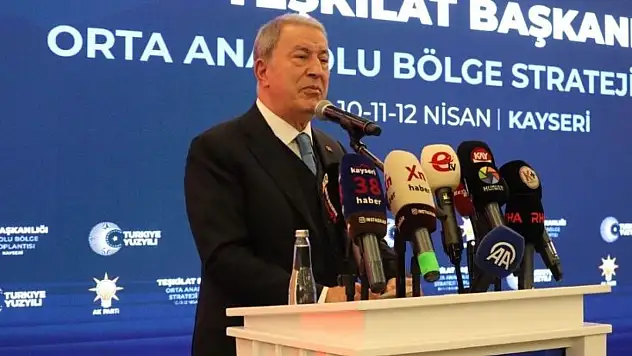 Hulusi Akar: 'Bu ülkeyi başka türlü yönetmek mümkün değil'