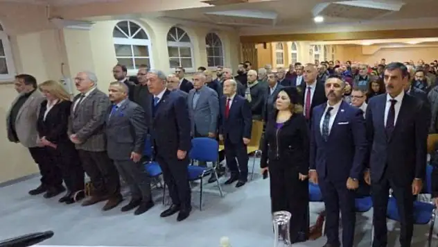 Hulusi Akar'dan AKİB yönetimine teşekkür