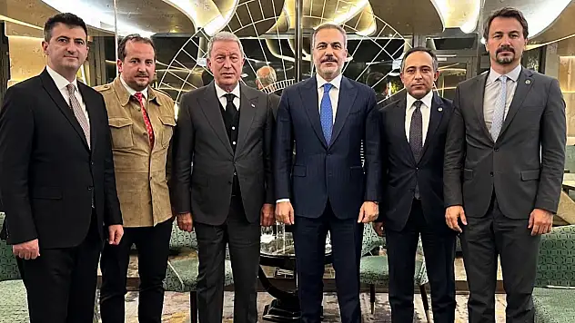 Hulusi Akar, Hakan Fidan ile bir araya geldi