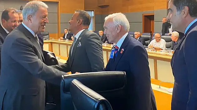 Hulusi Akar şehit ve gazi dernek başkanlarıyla bir araya geldi!