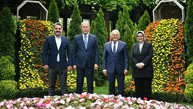 Hulusi Akar ve Böhürler Başkan Büyükkılıç'ı ziyaret etti!