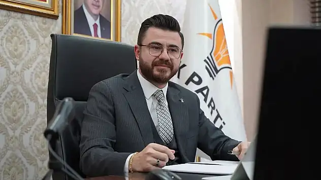 Hüseyin Okandan: 'Özgür Özel milyonlarca gencimizi hedef alıyor'