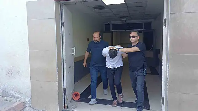 Camide husumetlisinin canına kıydı: Tutuklandı!