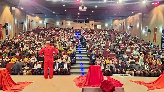 'İçimde Hayat Var' projesi 20 bin çocuğa ulaştı
