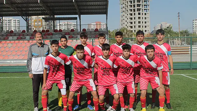 İdmanyurdu son dakikada güldü (2-1)