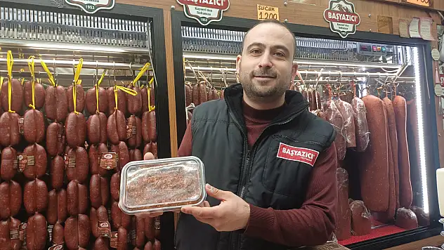 Kayseri'de iftar sofralarının vazgeçilmezi: Sucuk içi satışları arttı
