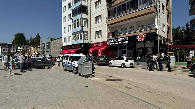 Alacak verecek meselesi yüzünden iki kişi hastanelik oldu