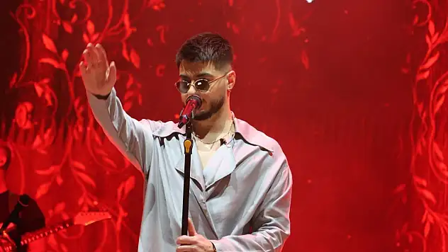 Festivalin final sahnesi Semicenk'in oldu