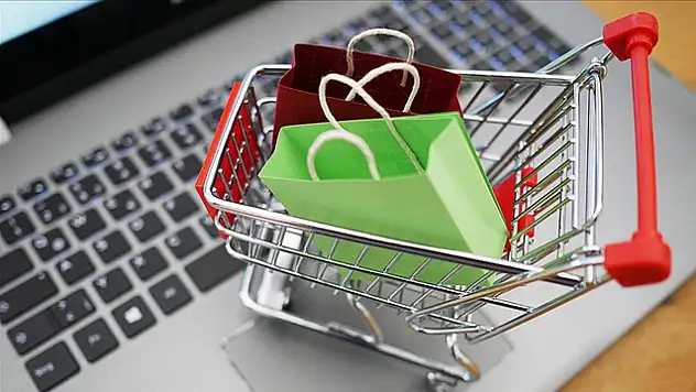 İnternet alışverişlerinde yeni dönem: 1 Ağustos'tan itibaren zorunlu olacak!