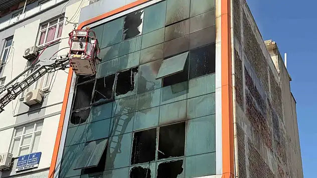 Adana'daki yangın kontrol altına alındı!