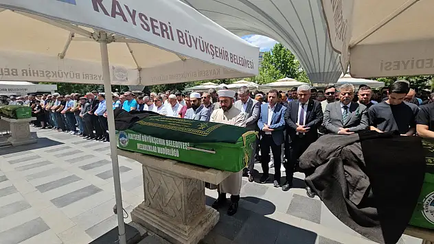 İşadamı Sarptaş son yolculuğuna uğurlandı