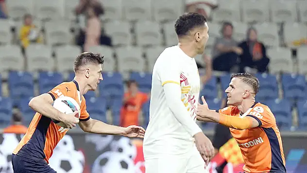 İşte Süper Lig 2025-26 sezonu yapay zeka tahmini fikstürü!