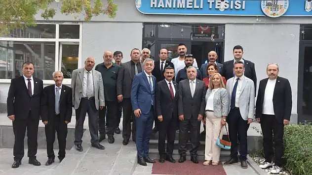 İYİ Parti'den Tomarza çıkarması! Peş peşe görüşmeler