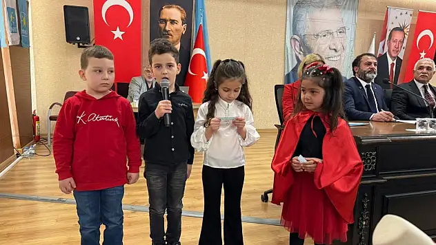 İYİ Parti Talas teşkilatından İstiklal Marşı okuma yarışması