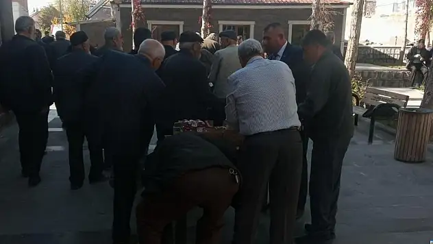 İYİ Parti Tomarza'da Atatürk'ü böyle andı