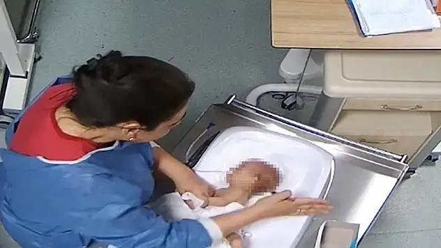 Bebeğe şiddet uygulayan görüntülerle gündem olan hemşire tutuklandı