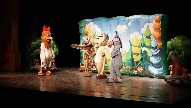 Büyükşehir'den çocuklara tatil hediyesi: Bremen Mızıkacıları