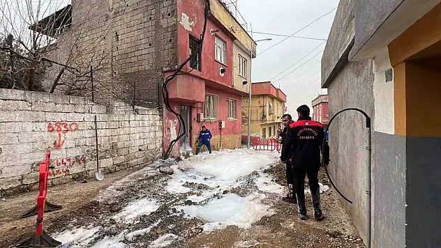 Doğal gaz borusu patladı: 3 yaralı