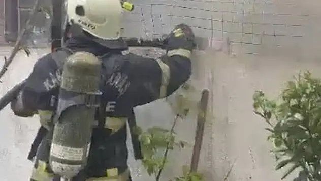 Çıkan yangında maddi hasar oluştu!