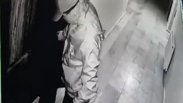 Yangınının nedeni kundaklama! Daireyi böyle yakmış...