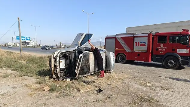 Kahramanmaraş'ta kontrolden çıkan otomobil takla attı! 2 yaralı