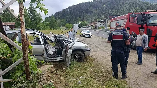 Maraş-Göksun karayolunda kaza: 1 kişi ağır yaralandı